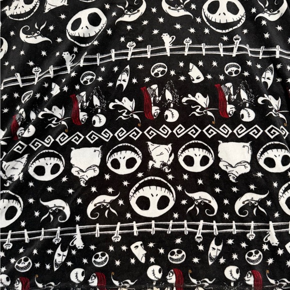 Disney Nightmare Before Christmas, Tim Burton Sleepwear LS Top, Women's 3X #614 - Picture 2 of 6